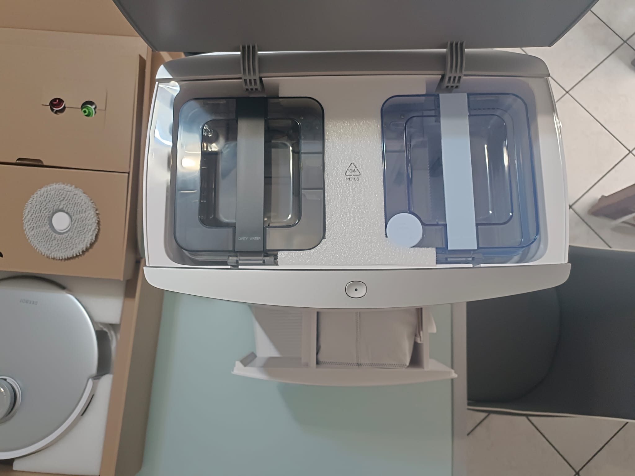 Ecovacs DEEBOT T20 OMNI: Il Robot Aspirapolvere Lavapavimenti e Sollevamento Automatico Moci